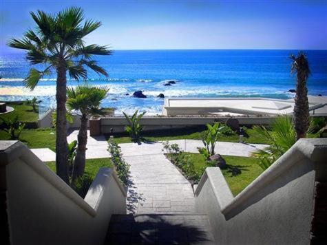 Apartamento 'Luxury Oceanfront Penthouse With Pools, Jacuzzis And Spectacular Ocean Views' Rosarito Exterior foto