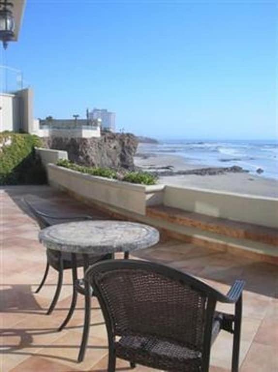 Apartamento 'Luxury Oceanfront Penthouse With Pools, Jacuzzis And Spectacular Ocean Views' Rosarito Exterior foto