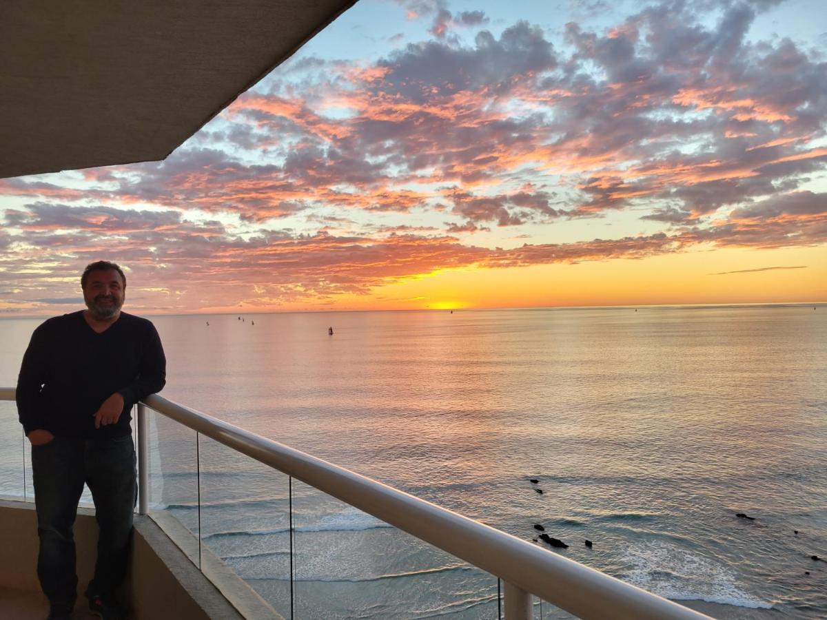 Apartamento 'Luxury Oceanfront Penthouse With Pools, Jacuzzis And Spectacular Ocean Views' Rosarito Exterior foto